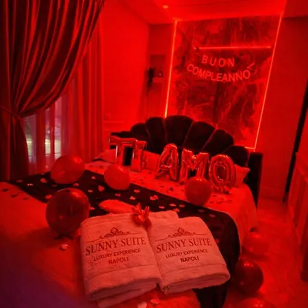 Sunny - Jacuzzi Romantic Near Station & Historic Center