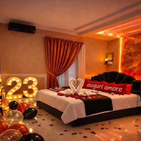 Sunny - Jacuzzi Romantic Near Station & Historic Center 4*