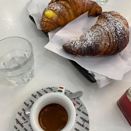 Sunny Bed & Breakfast