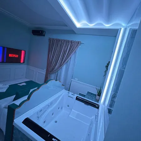 לינה וארוחת בוקר Sunny