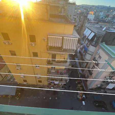 Sunny Oda ve Kahvaltı Napoli